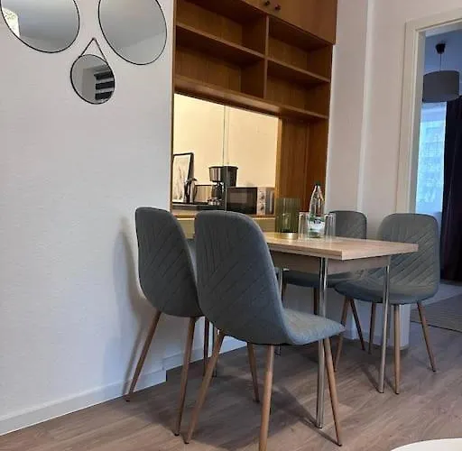 Cozy Mit Balkon I Wlan Apartamento *